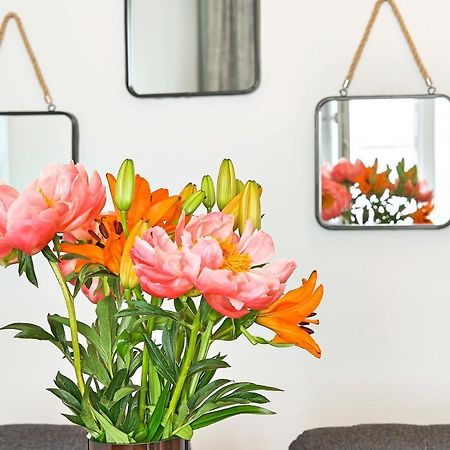 Peaceful Belvedere Apartment In Safe, Quiet & Central Location Wien Eksteriør bilde