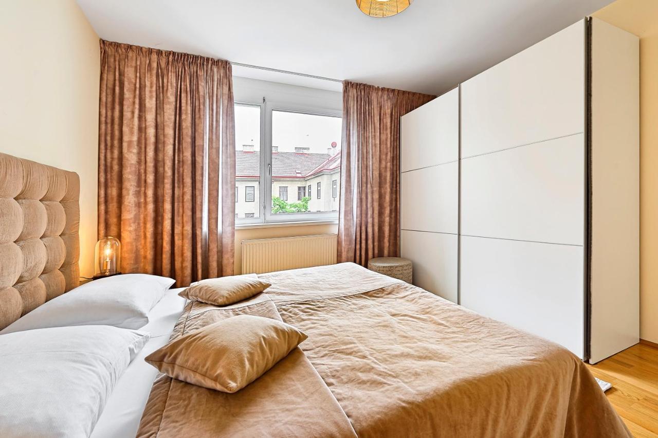 Peaceful Belvedere Apartment In Safe, Quiet & Central Location Wien Eksteriør bilde
